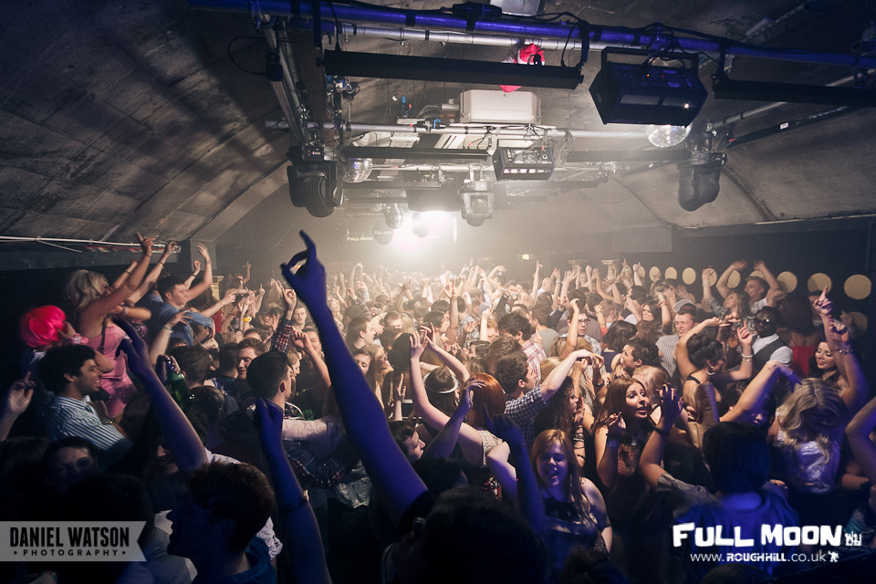 IMAGE: http://payload51.cargocollective.com/1/3/110609/3337152/03-05-2012-232_960.jpg